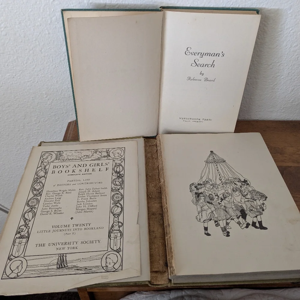 #5 Stack of 4 hardcover green vintage books - Picture 5 of 6
